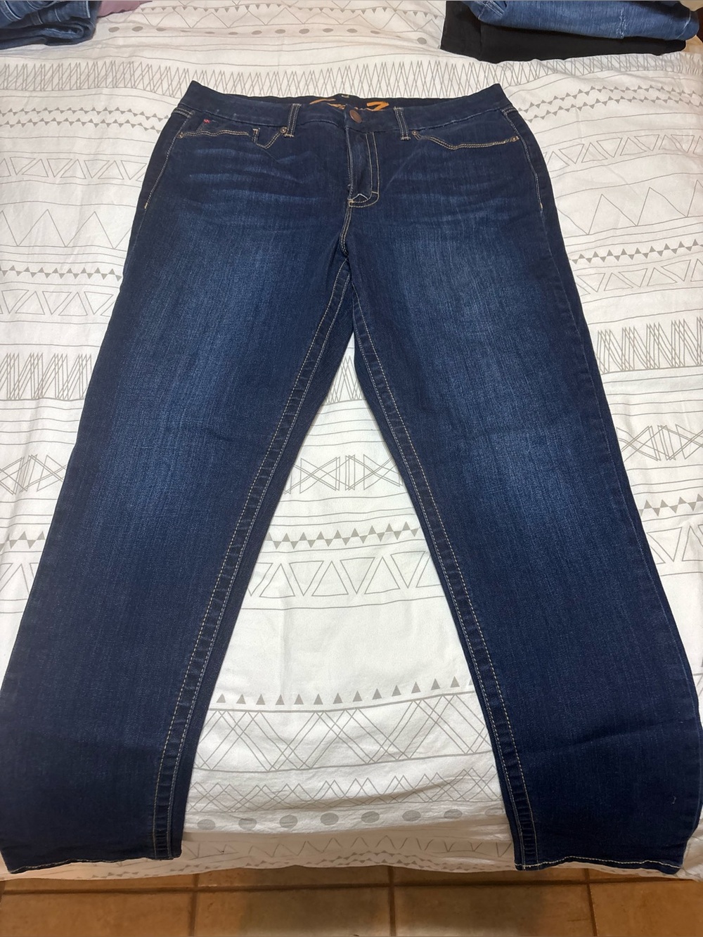 SEVEN Brand Classic Dark Wash Women's Jeans - Navy Blue